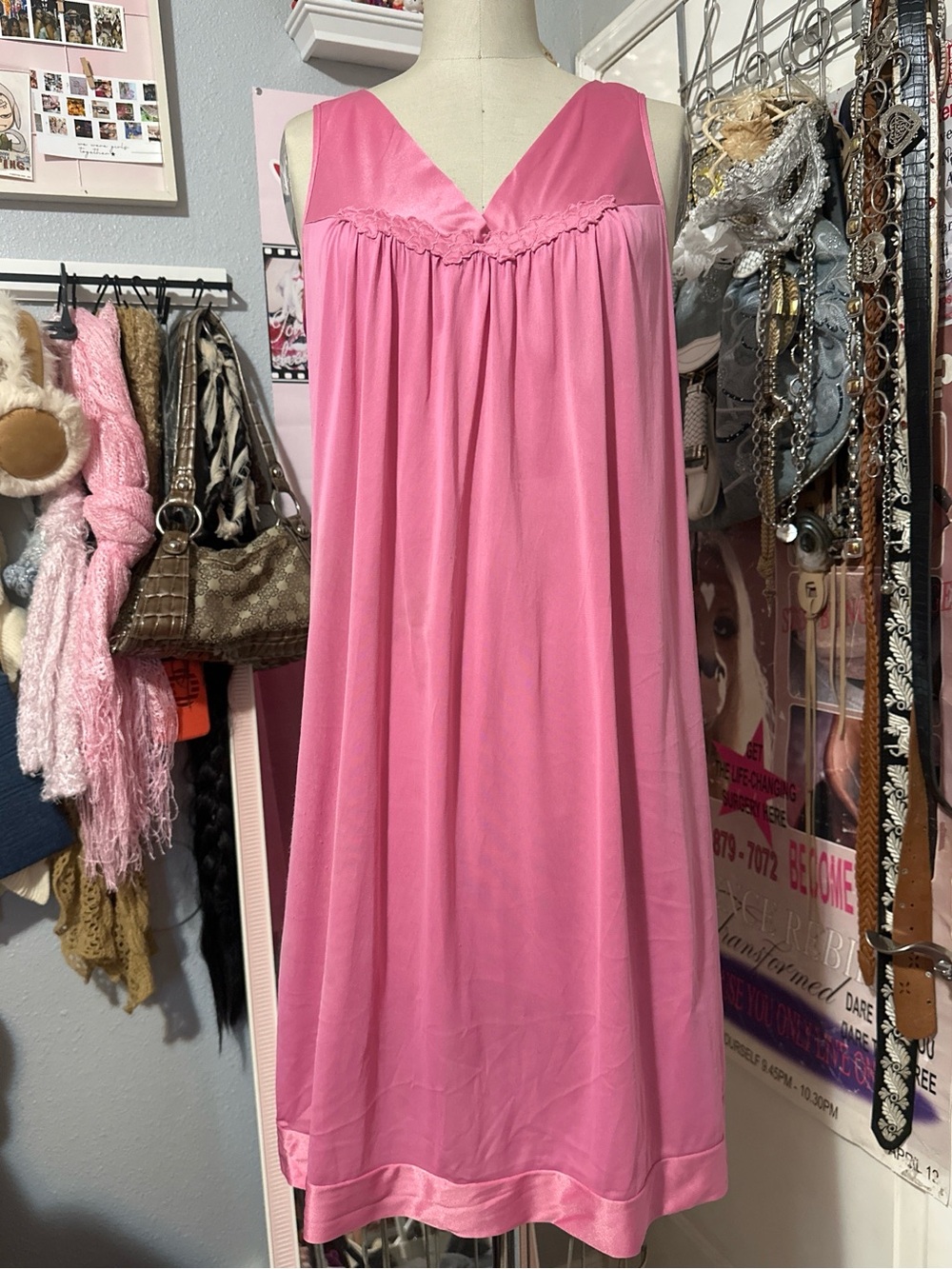 Vintage Exquisite Form Pink Nylon V-Neck Sleep Chemise Slip Size M